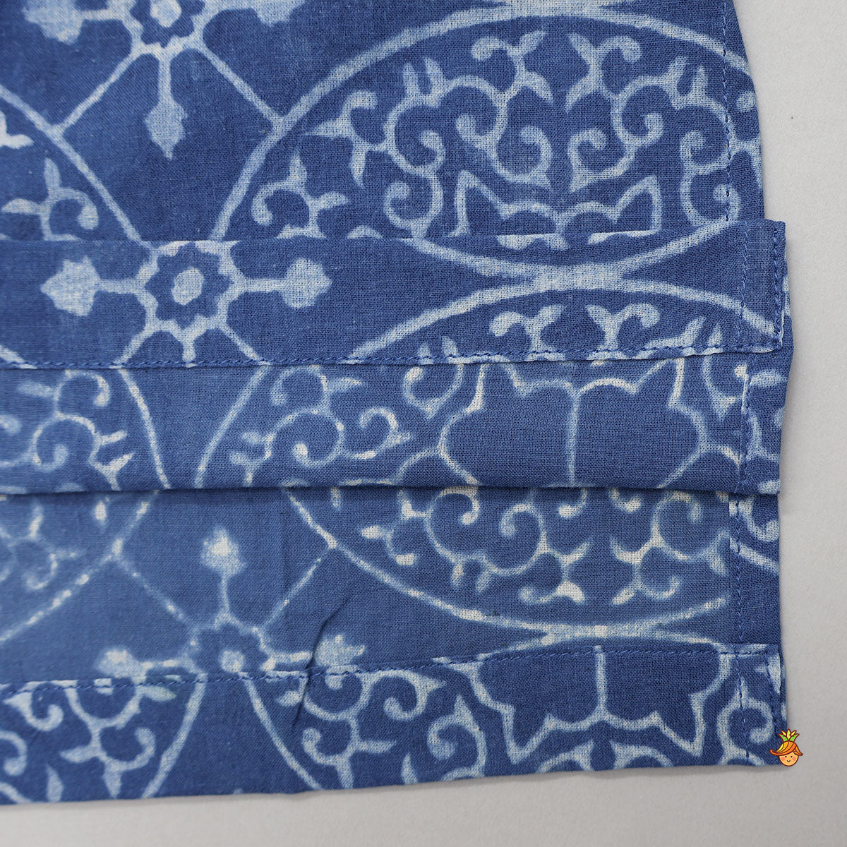 Geometric Printed Kurta With Pyjama
