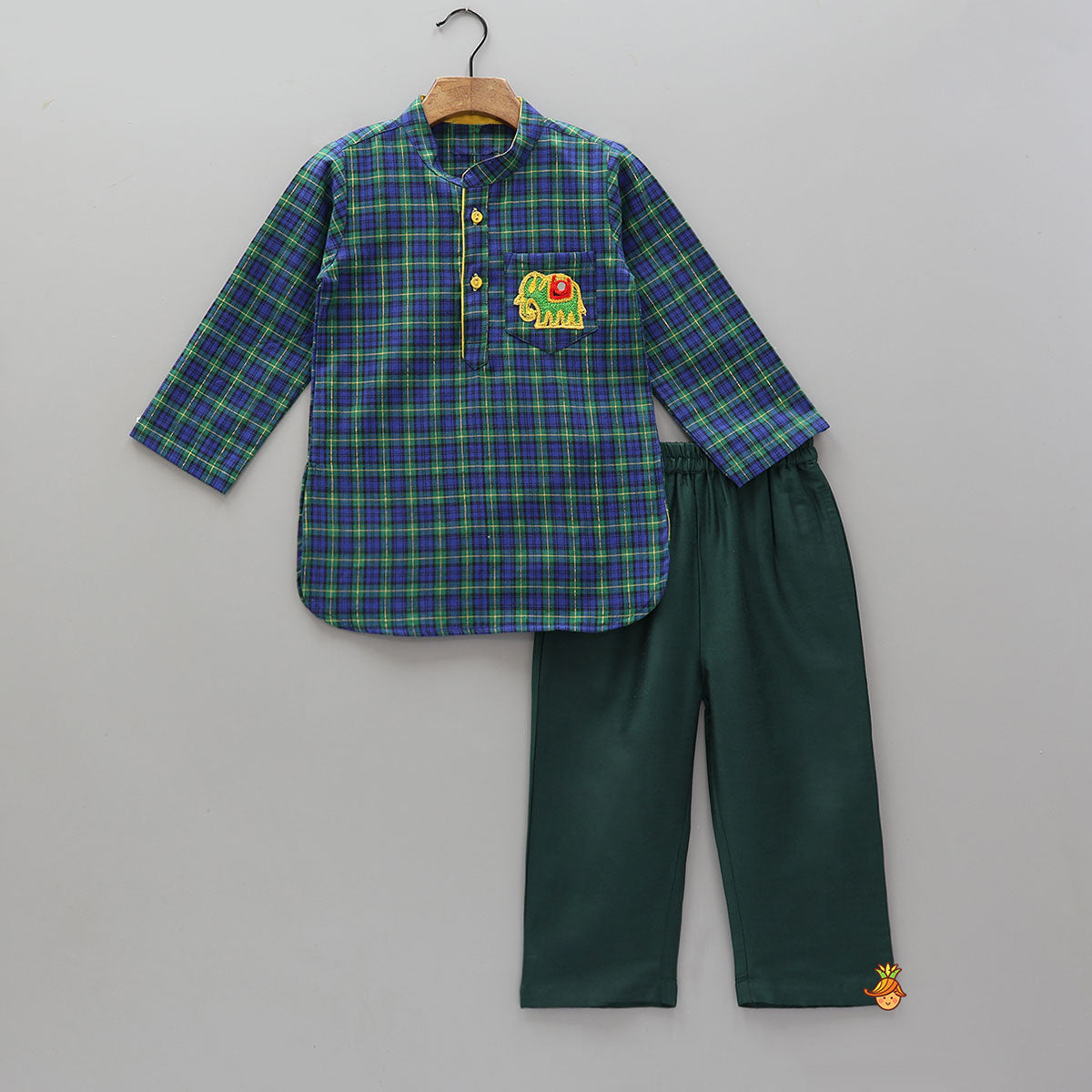 Elephant Embroidered Checked Kurta With Pyjama